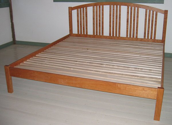 Cherry arched mission platform bed - king size