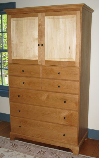 7 drawer dresser with TV cabinet