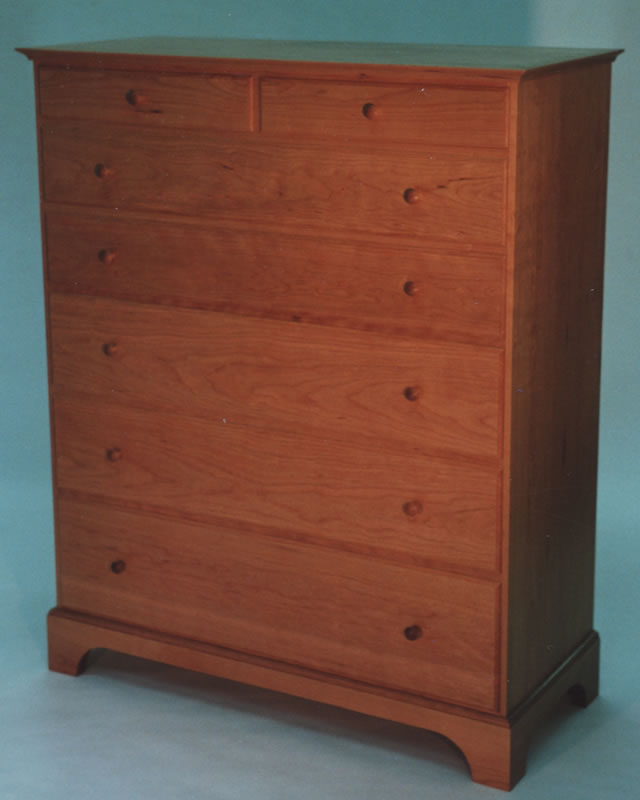 Cherry 7 drawer Shaker bureau
